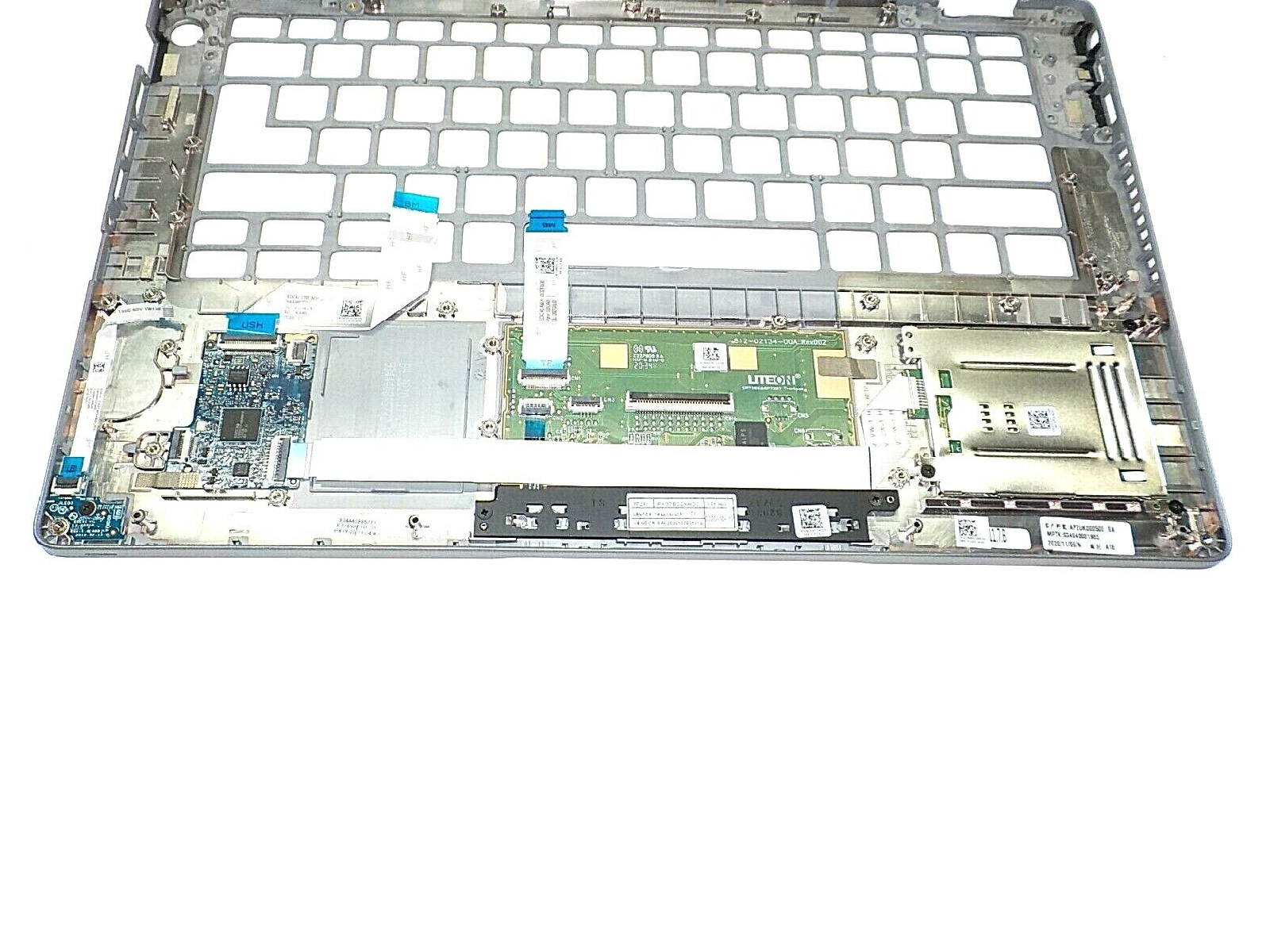 New Dell OEM Latitude 5410 / 5411 Palmrest Touchpad Assembly with Smart Card - Dual Point - NV1FK - A19996 - Royal Computer Solution New Dell OEM Latitude 5410 / 5411 Palmrest Touchpad Assembly with Smart Card - Dual Point - NV1FK - A19996 - Royal Computer Solution